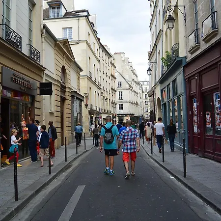 Marais-picasso, Rue Debelleyme - 4 People